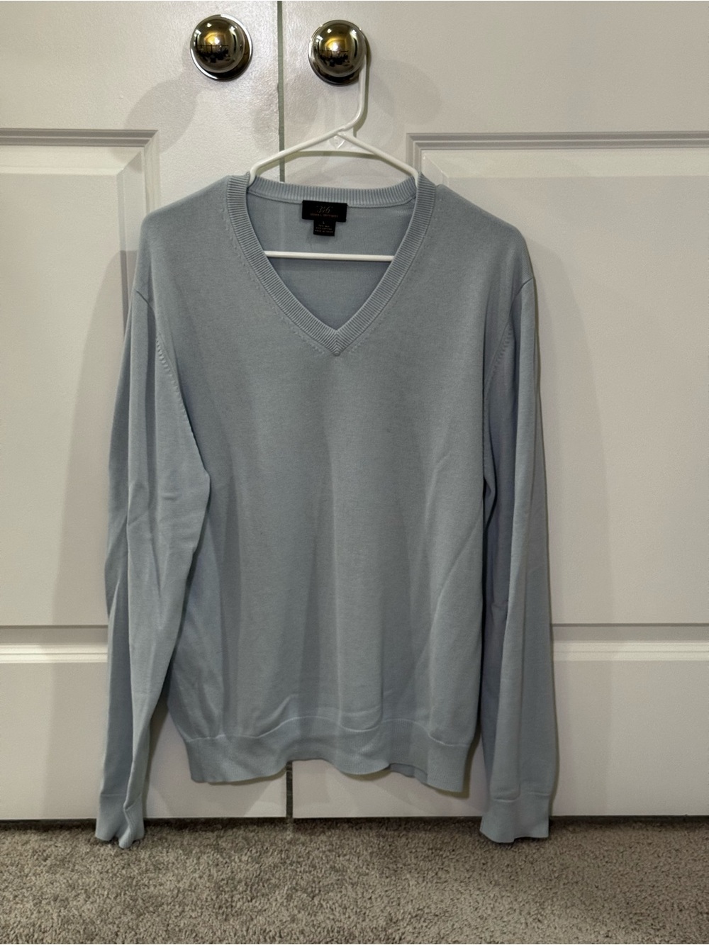 Brooks Brothers Men’s Light Blue V-Neck Sweater